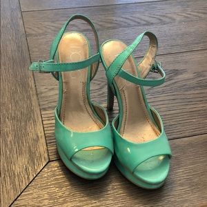 BCBG Faux Leather Heels 6.5